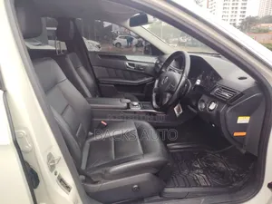 Mercedes-Benz E300 2009 White