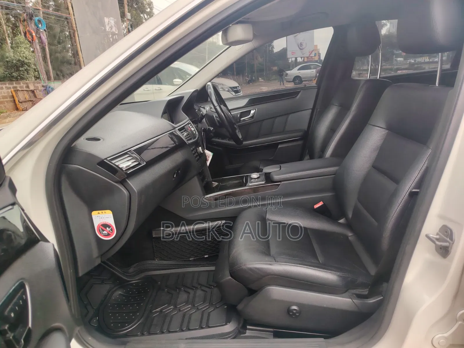 Mercedes-Benz E300 2009 White