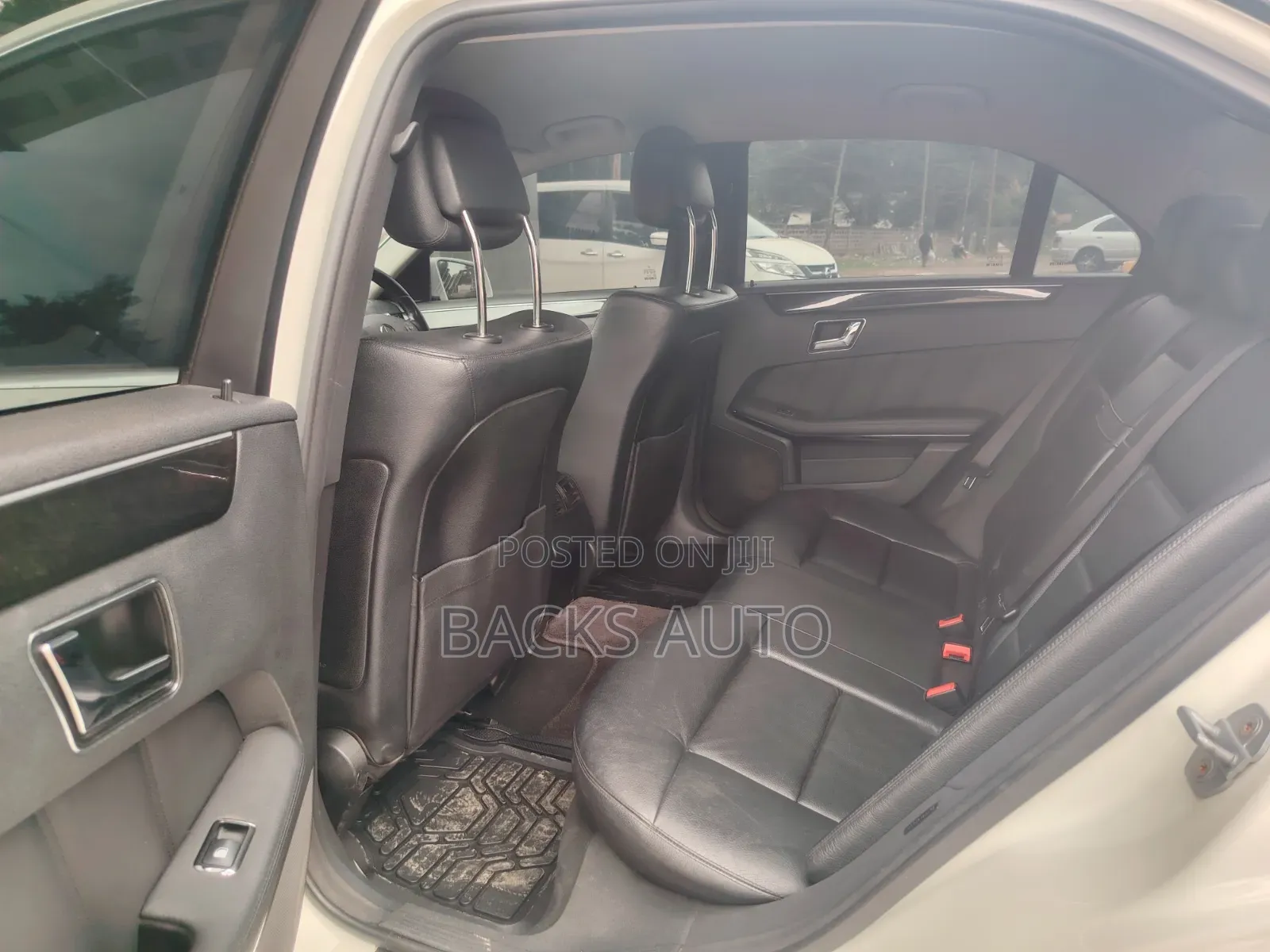 Mercedes-Benz E300 2009 White