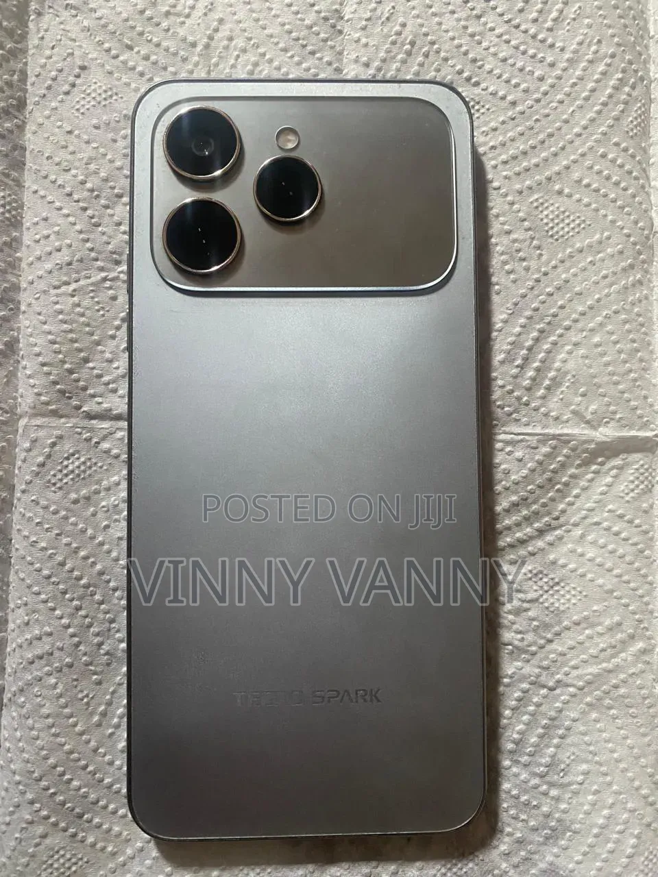 Tecno Spark 40 128 GB Gray