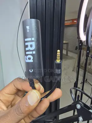iRig Guitar Audio Interface 1/4 Inch to 3.5mm Adapter