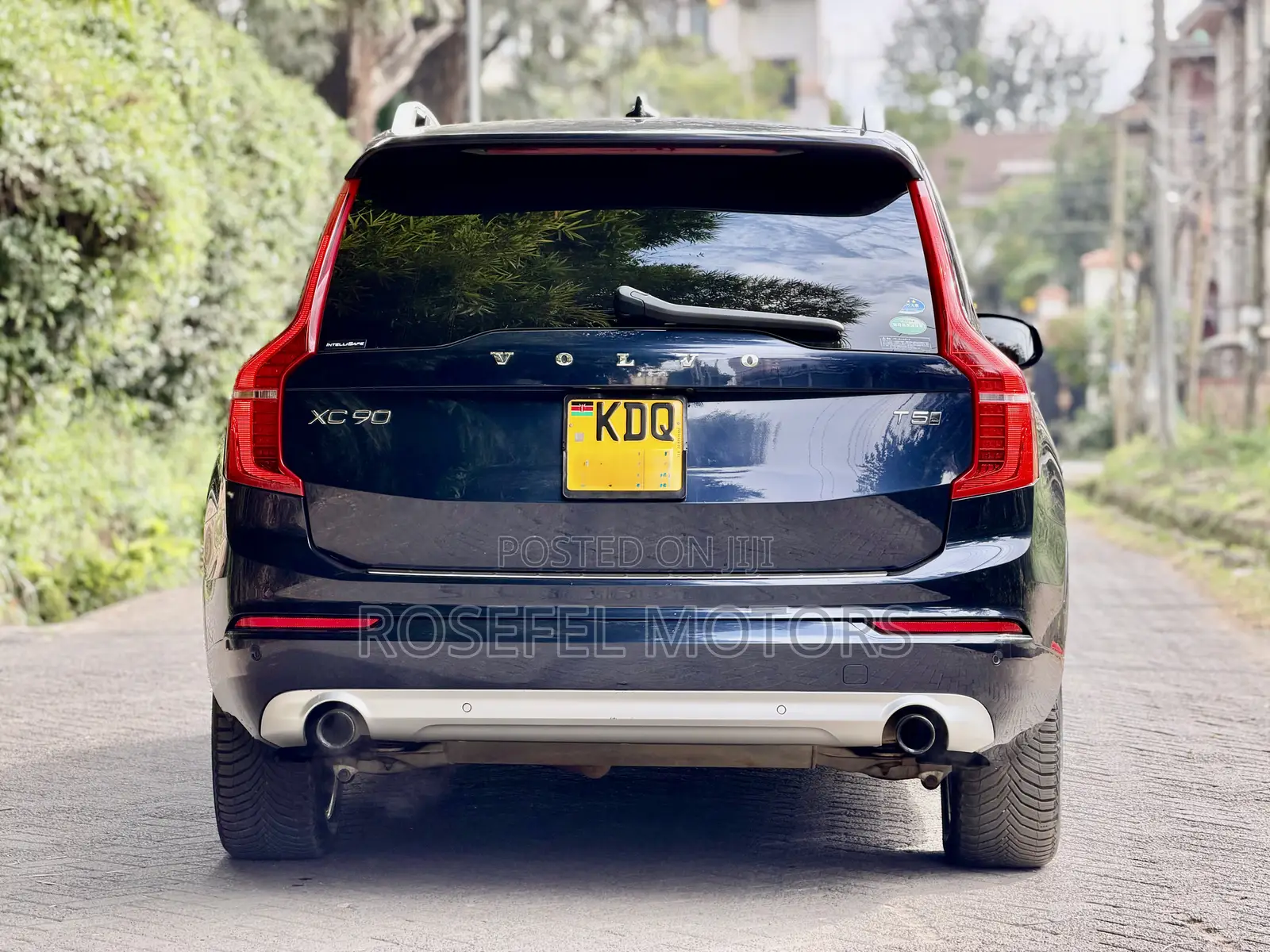 Volvo XC90 T5 Momentum AWD 2019 Blue