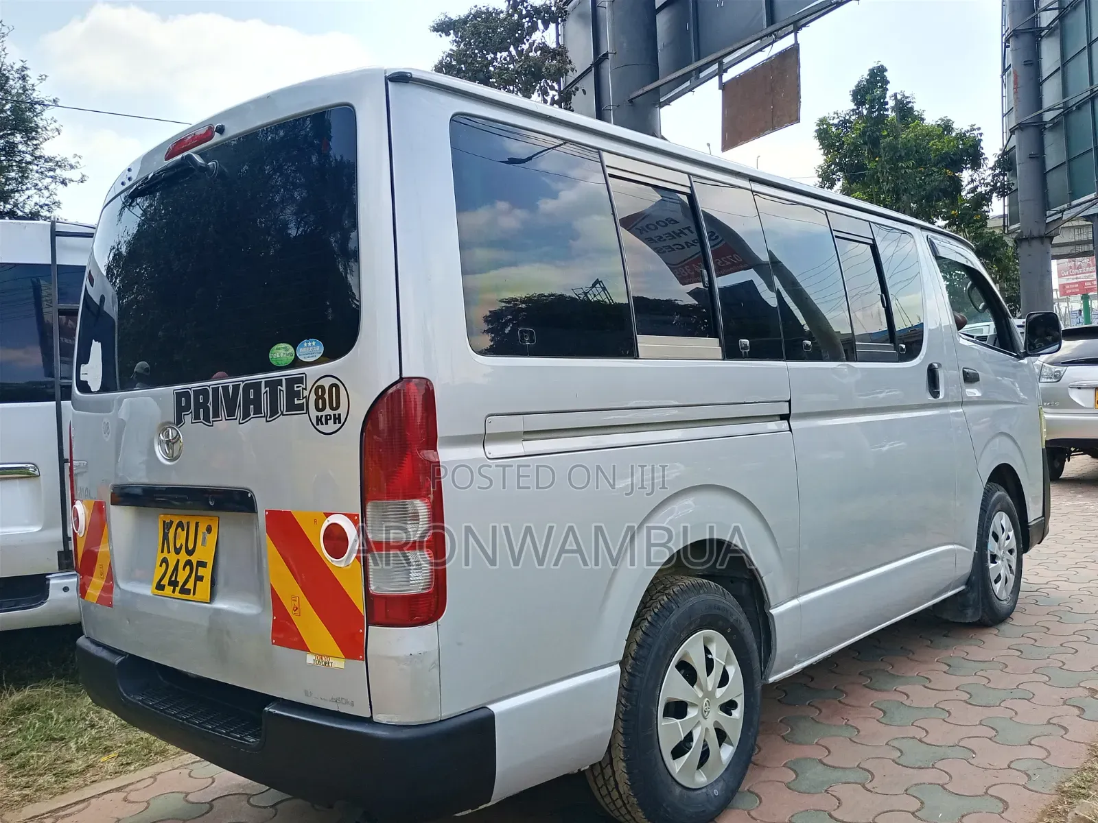 Toyota HiAce 2012 Silver