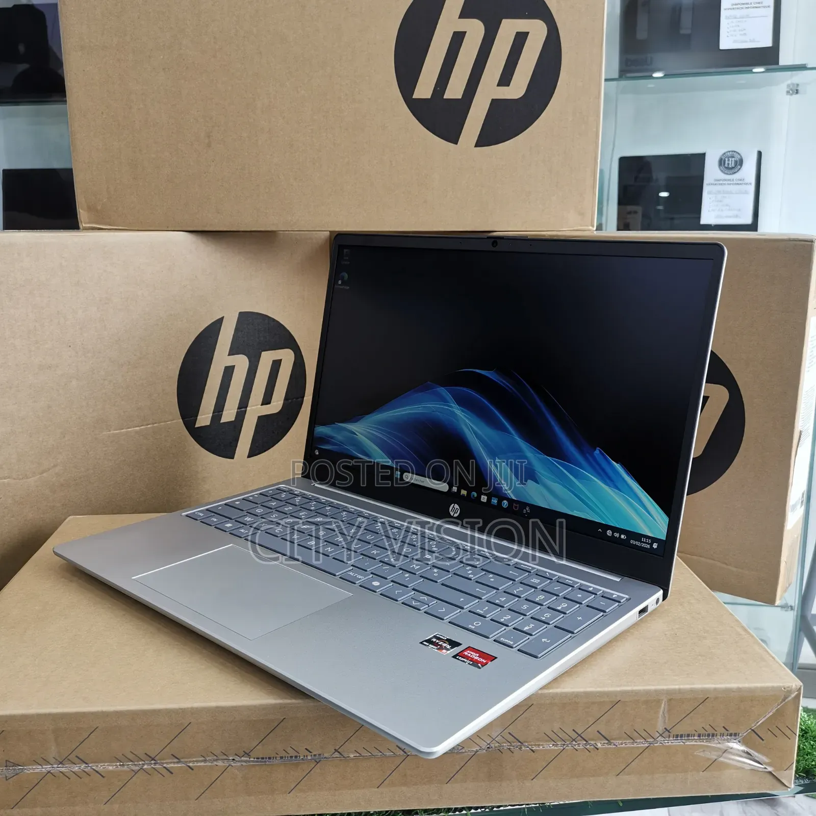 New Laptop HP 8GB Intel Core Ultra 5 SSD 512GB