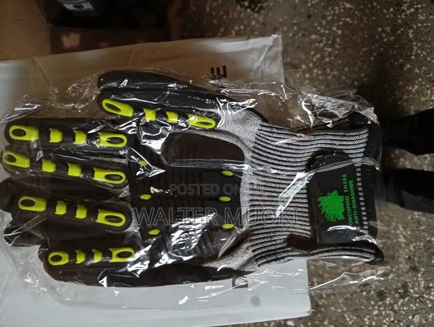 Impact Gloves - thumbnail 2