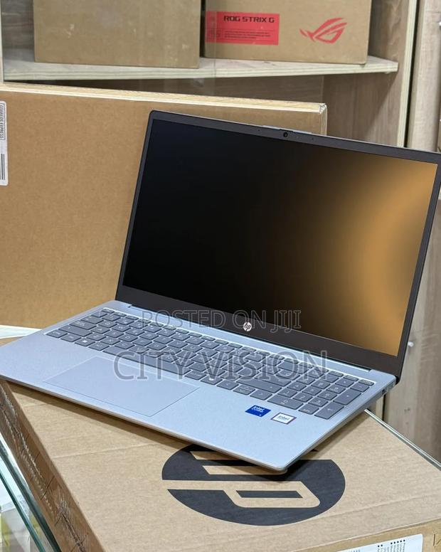 New Laptop HP 8GB Intel Core i7 SSD 512GB - thumbnail 2