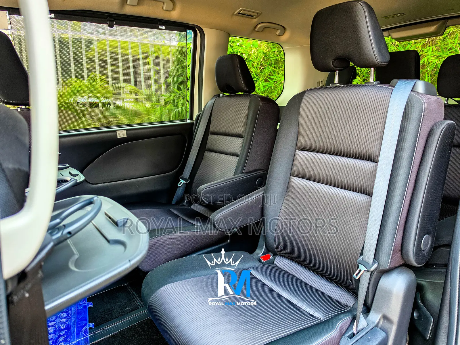 Nissan Serena 2019 White