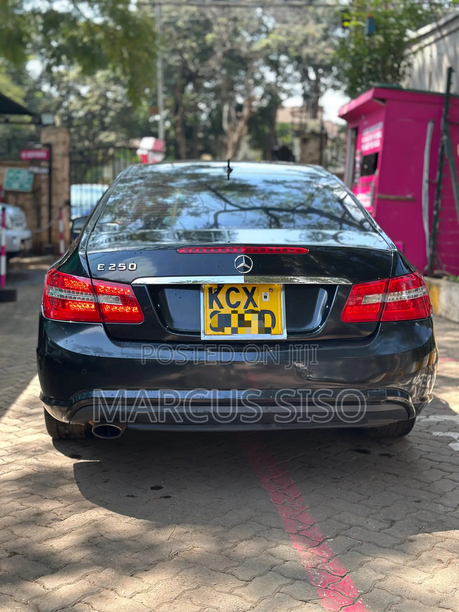 Mercedes-Benz E250 2012 Black