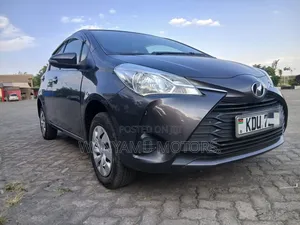 Toyota Vitz 2019 Gray