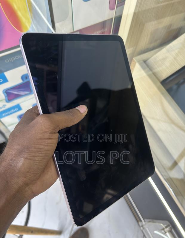 Apple iPad Air 11 (2024) 128 GB Silver - thumbnail 2