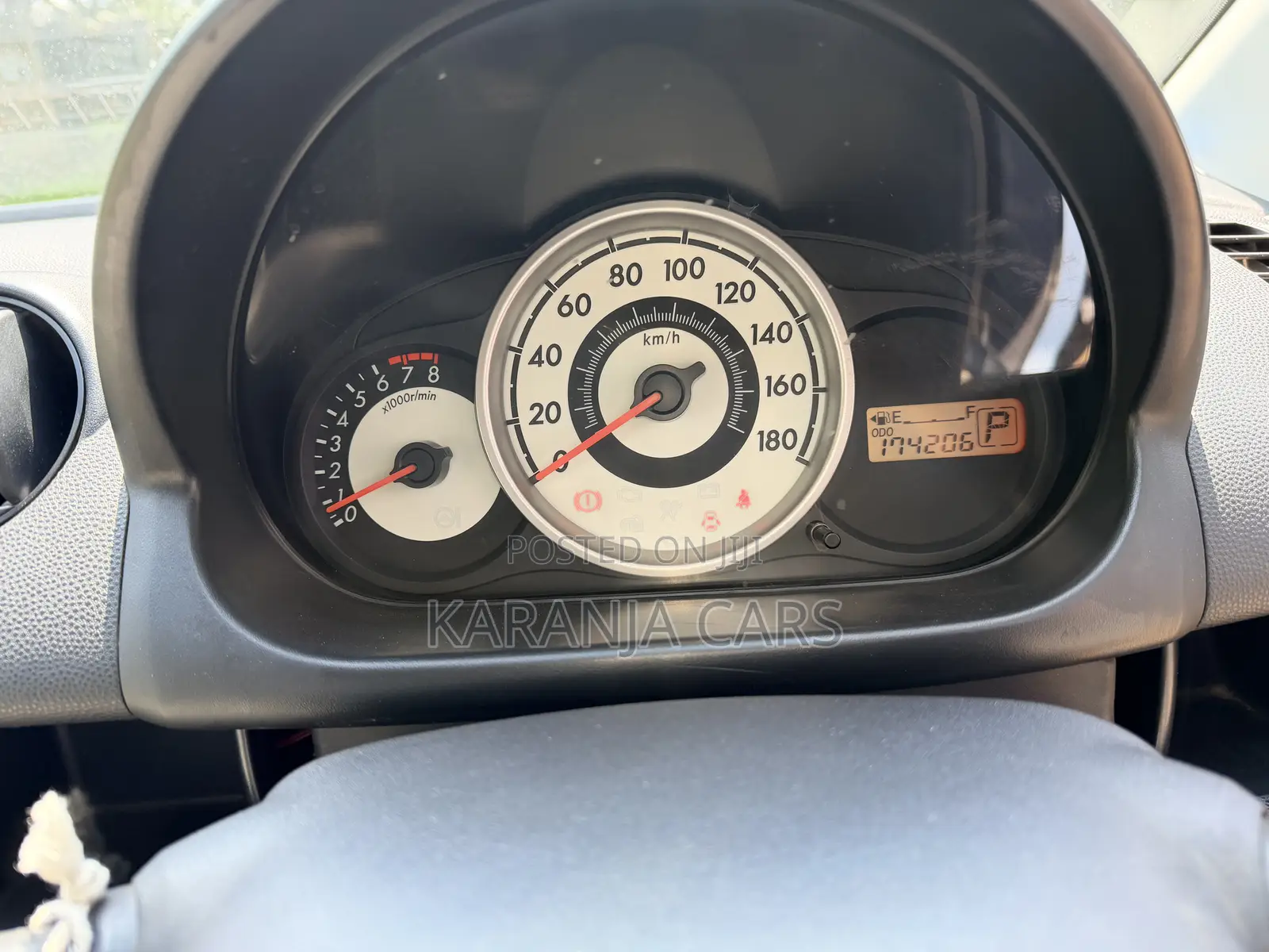 Mazda Demio 2011