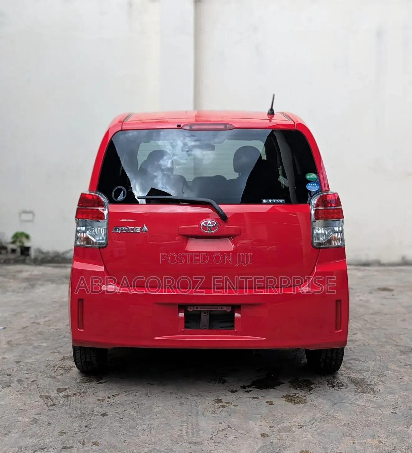 Toyota Spade 2018 Red