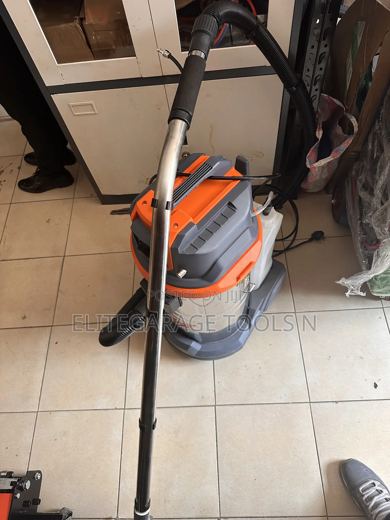 Heavy Duty Spray Vacuum Machine