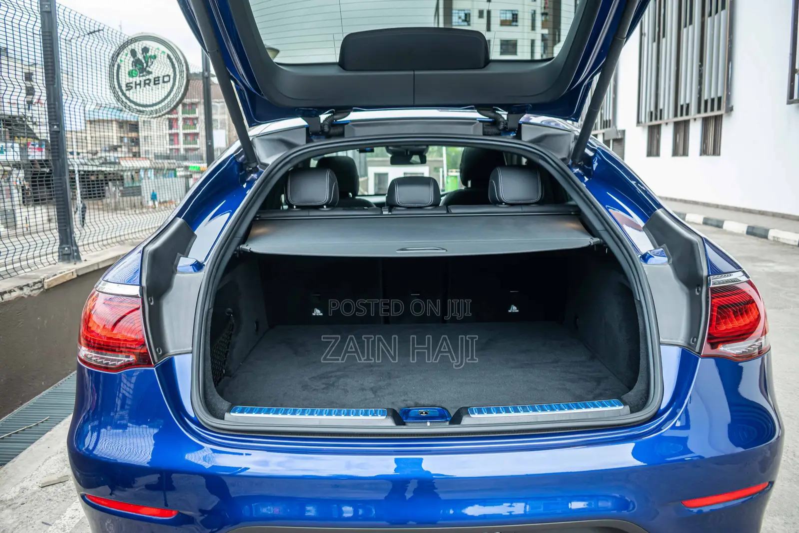 Mercedes-Benz GLC-Class 2019 Blue