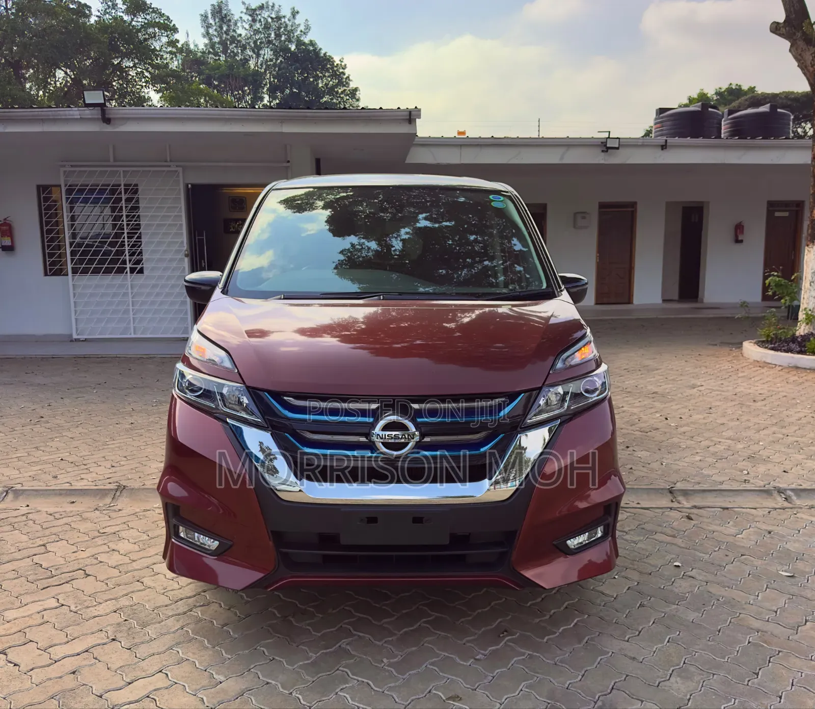 Nissan Serena 2019 Red