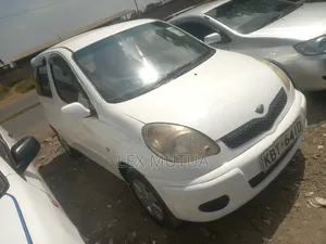 Toyota Fun Cargo 2005 White