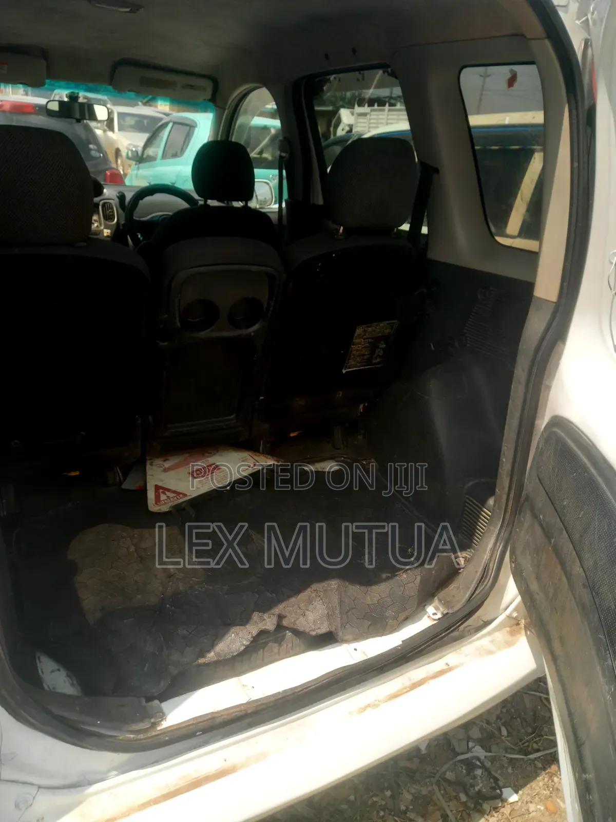 Toyota Fun Cargo 2005 White