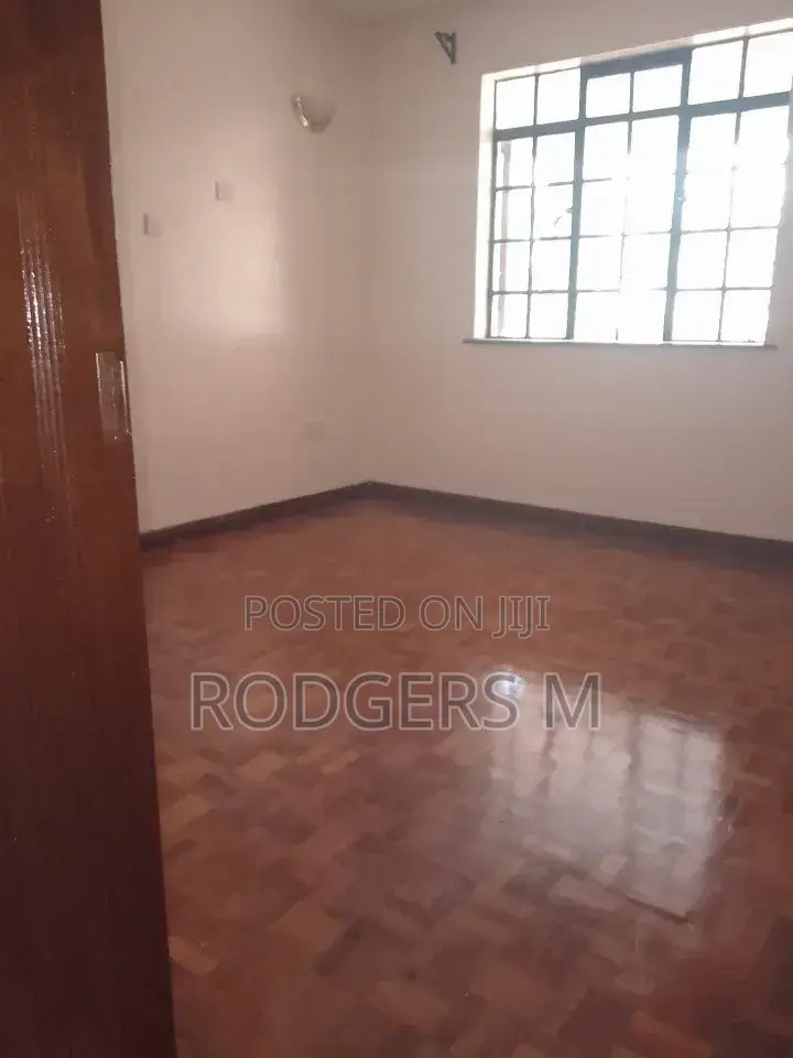 3bdrm Apartment in Raphta Road Area for rent