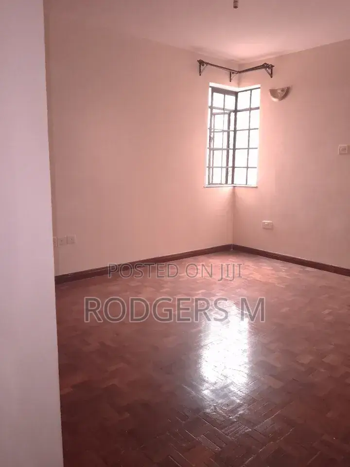 3bdrm Apartment in Raphta Road Area for rent
