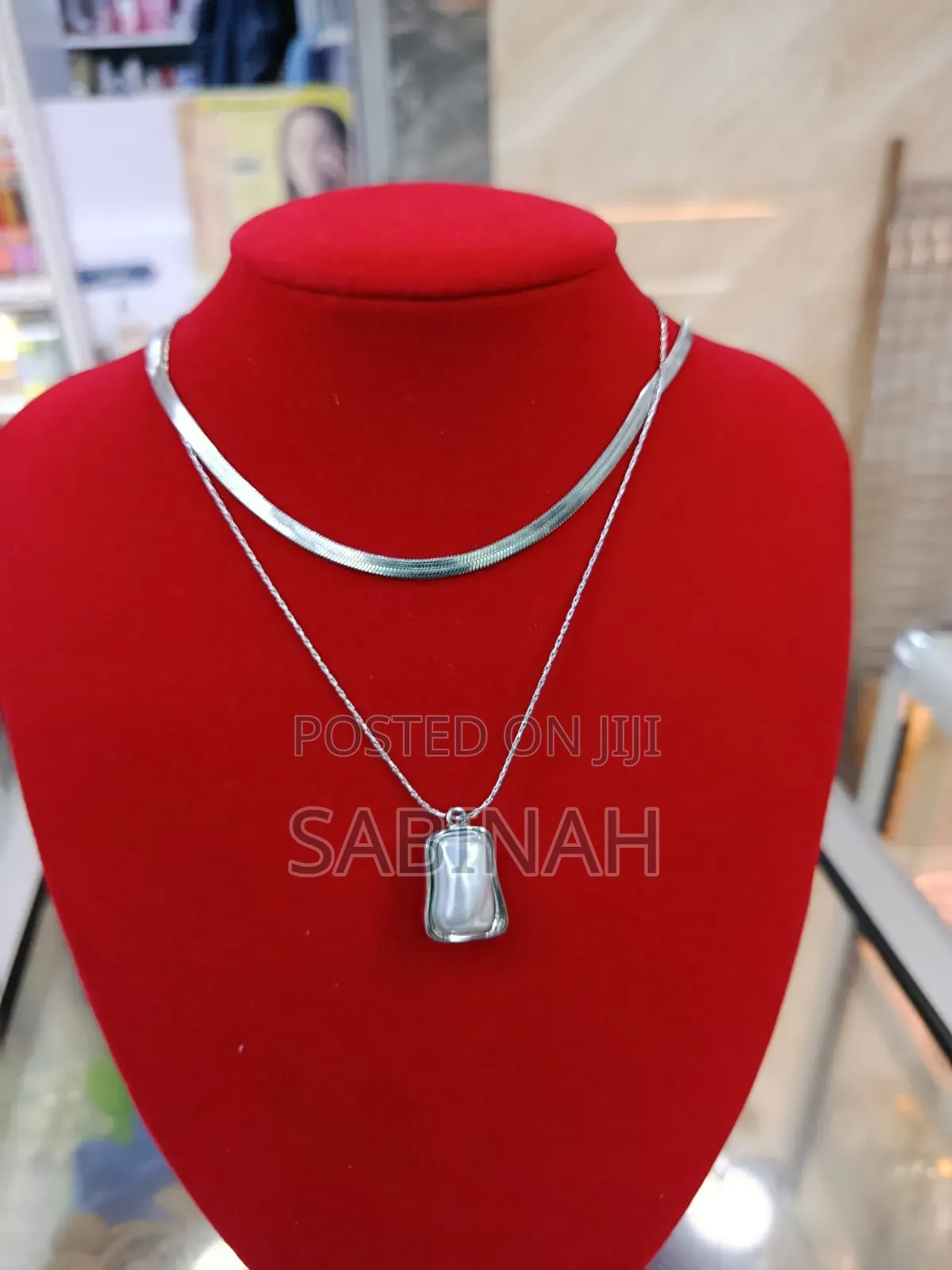 Hypoallergenic Chains