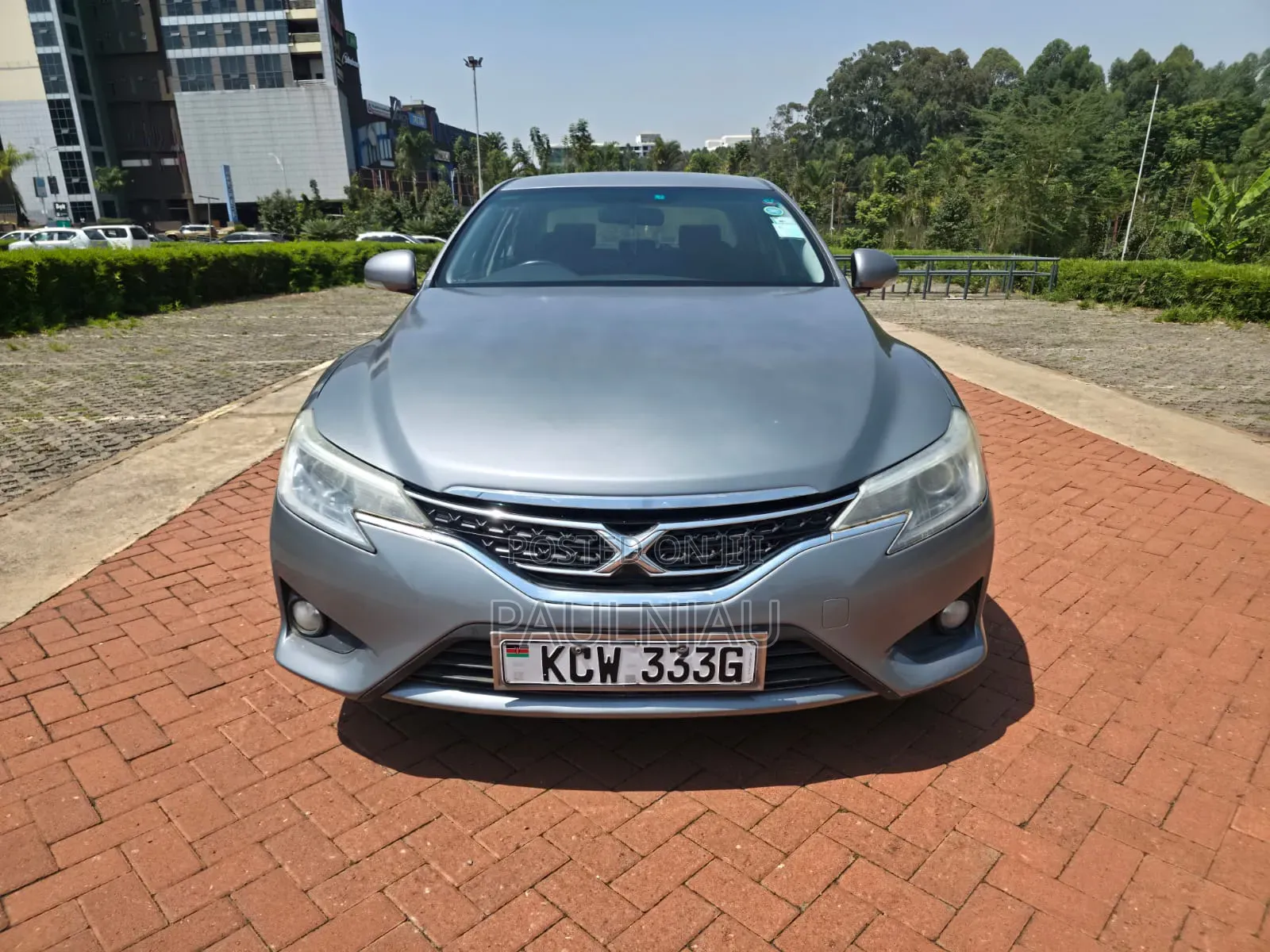 Toyota Mark X 2013
