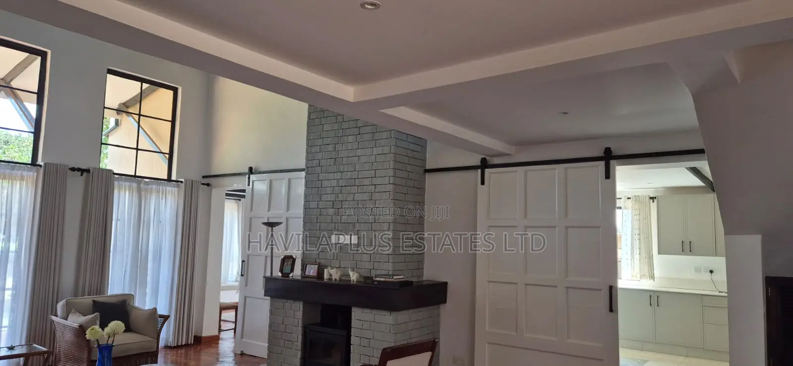 3bdrm House in Kays, Kenyatta Road / Theta for rent