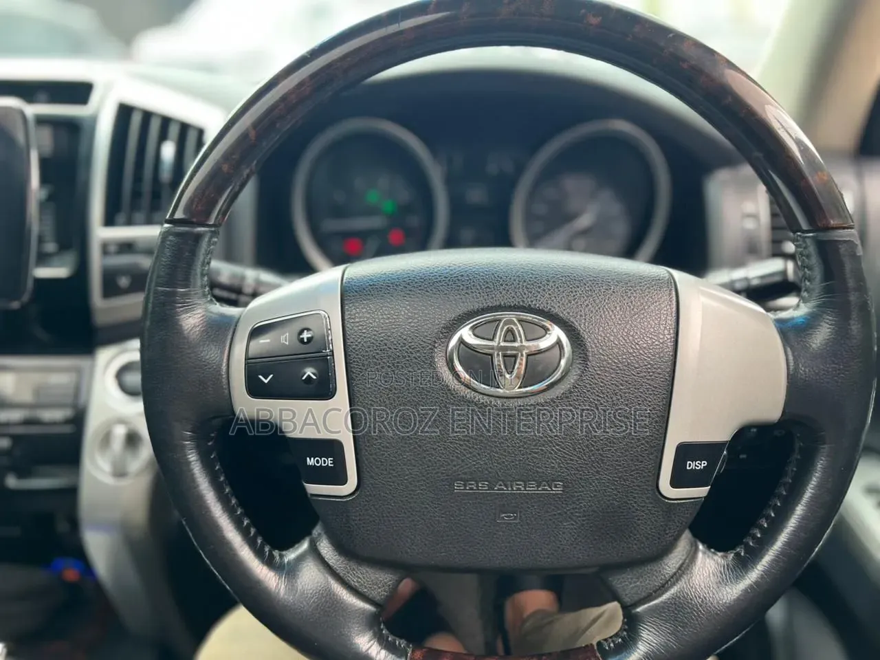 Toyota Land Cruiser 2015 White