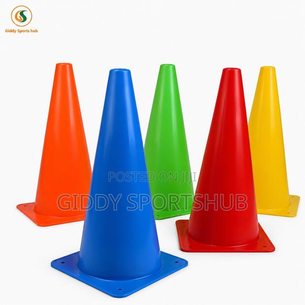Training Zone Field Cones 15 Inches
