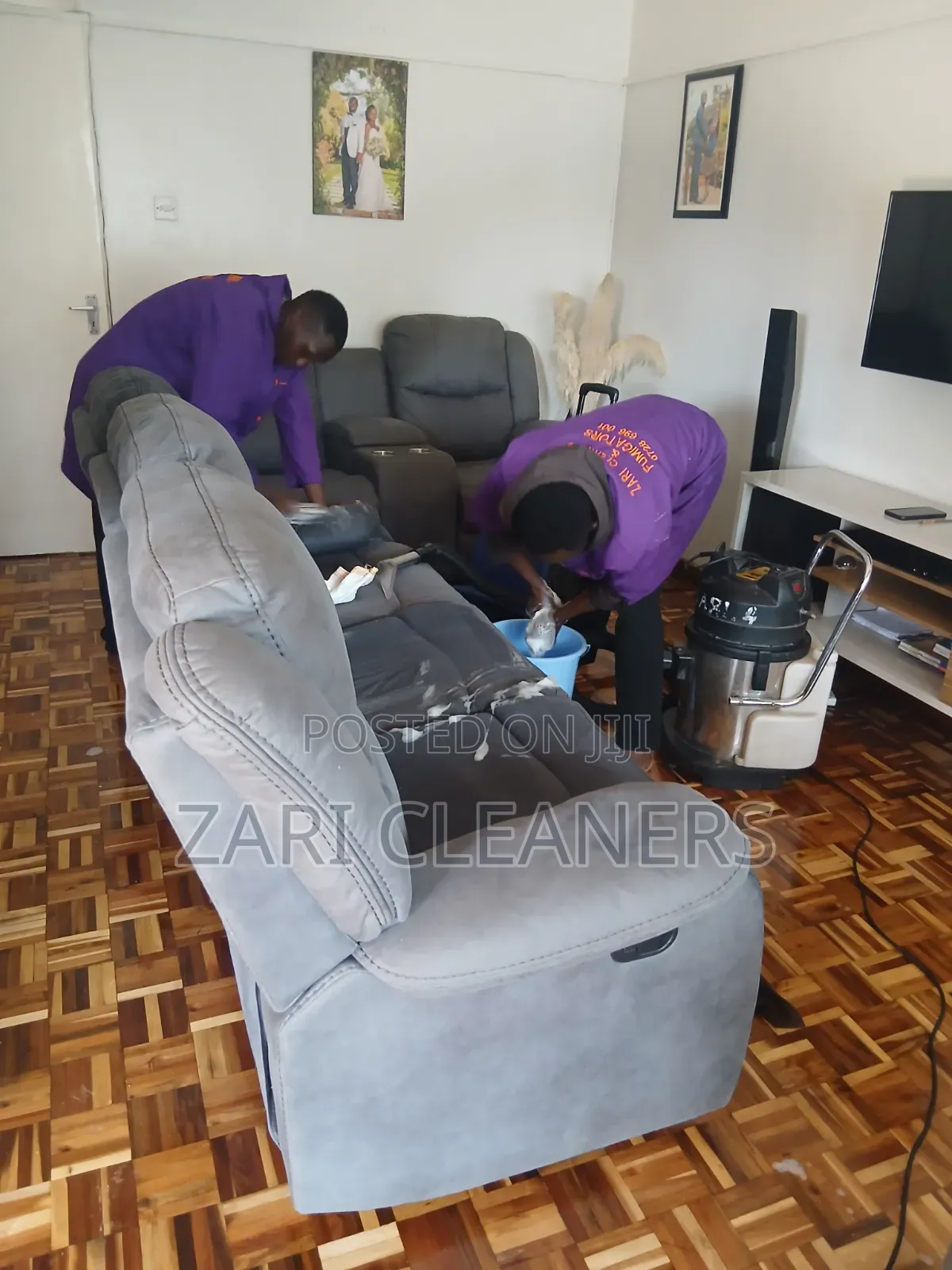 Specialist Cleaners for Sofasets