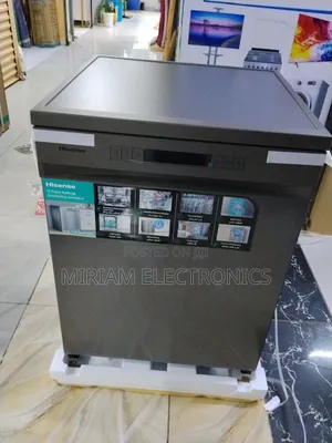 Hisense 13 Place Free Standing Dishwasher