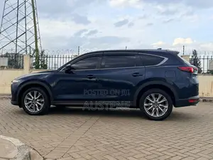 Mazda CX-8 2019 Blue