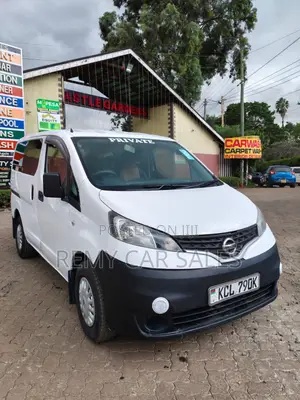 Nissan NV200 2010 White