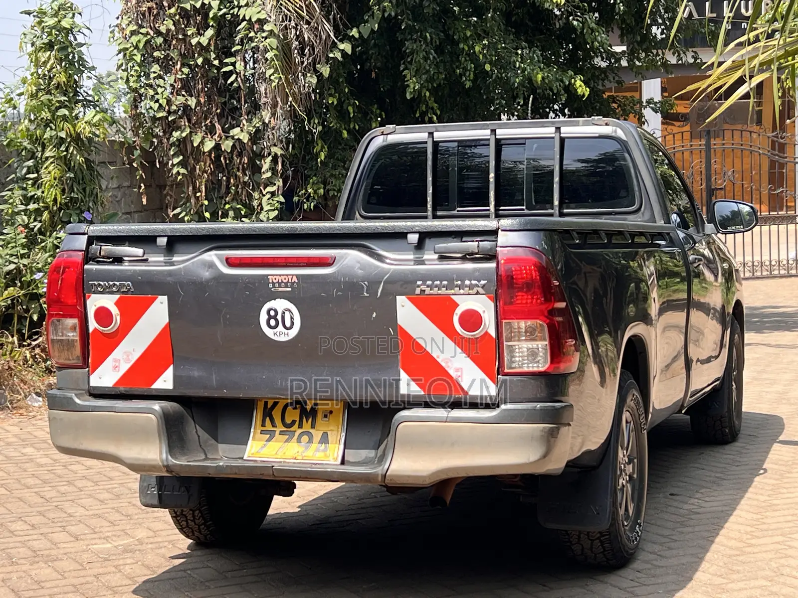 Toyota Hilux 2017 Gray
