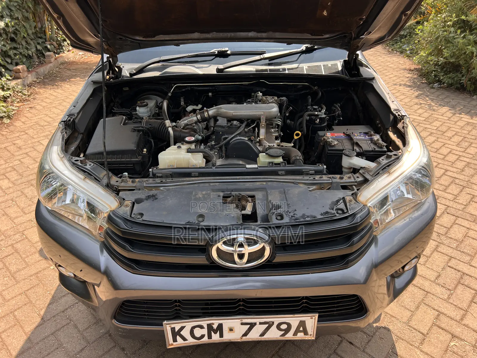 Toyota Hilux 2017 Gray