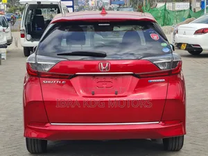 Honda Fit Shuttle 2019 Red