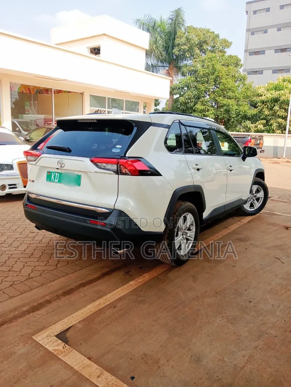 Toyota RAV4 2019 Pearl