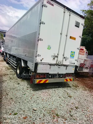 Isuzu Giga