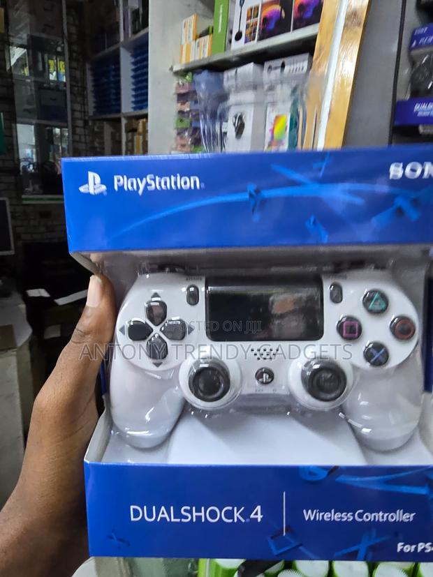 PS4 Wireless Game Controller Motion Sensor Bluetooth - thumbnail 2