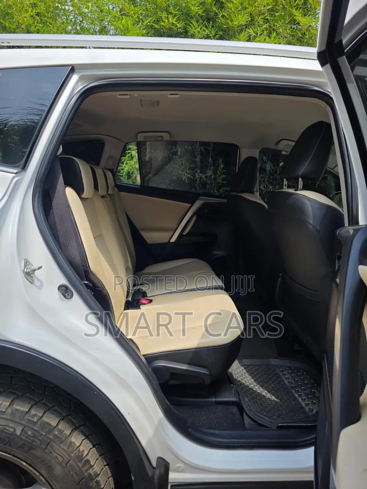 Toyota Noah 2014 White