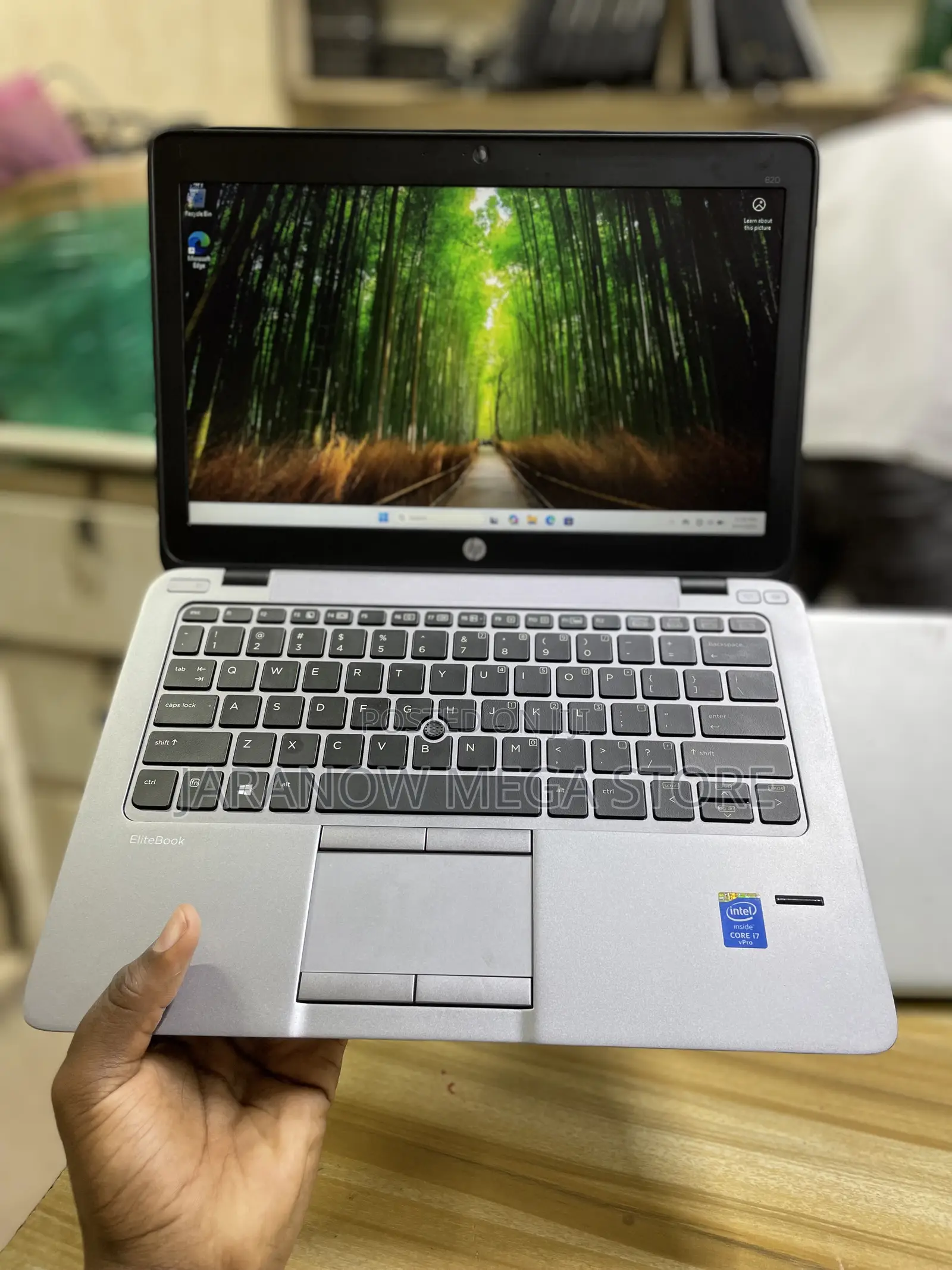 Laptop HP EliteBook 820 G2 8GB Intel Core i7 SSD 512GB
