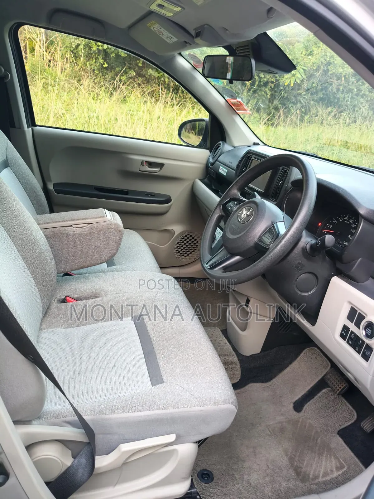 Toyota Passo 1.0 FWD 2020 Silver