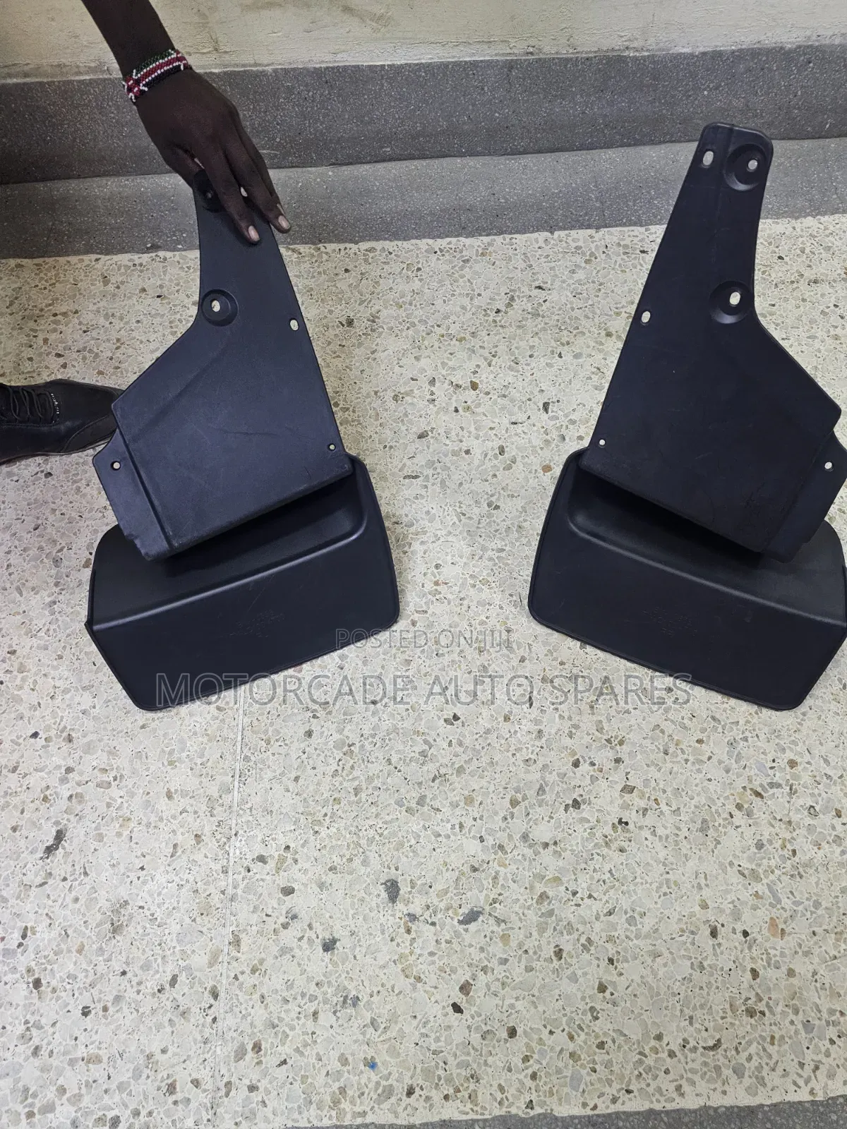 Toyota Landcruiser 100 Series Rear Mudflaps