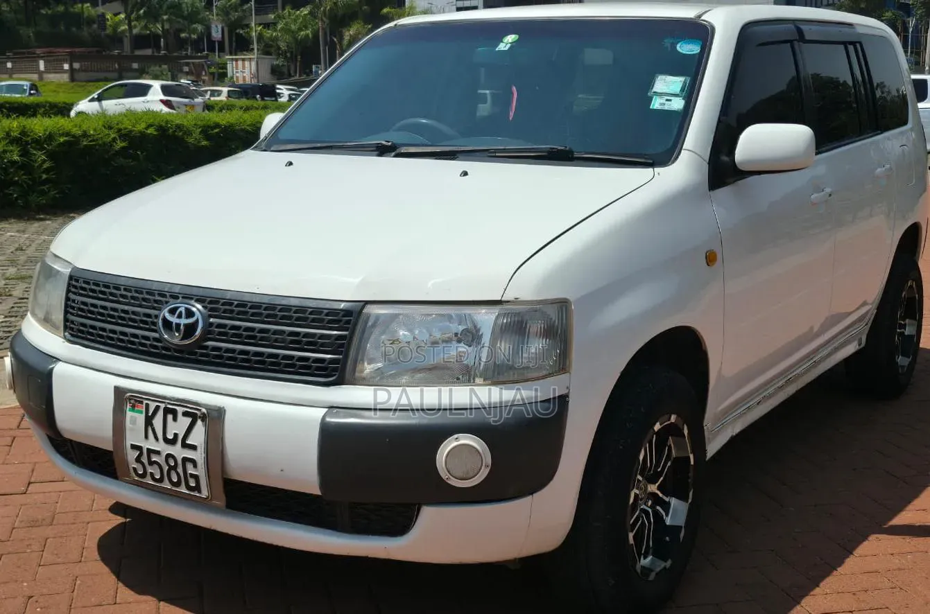 Toyota Probox 2012