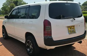 Toyota Probox 2012