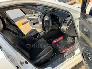 Subaru Legacy 2013 White