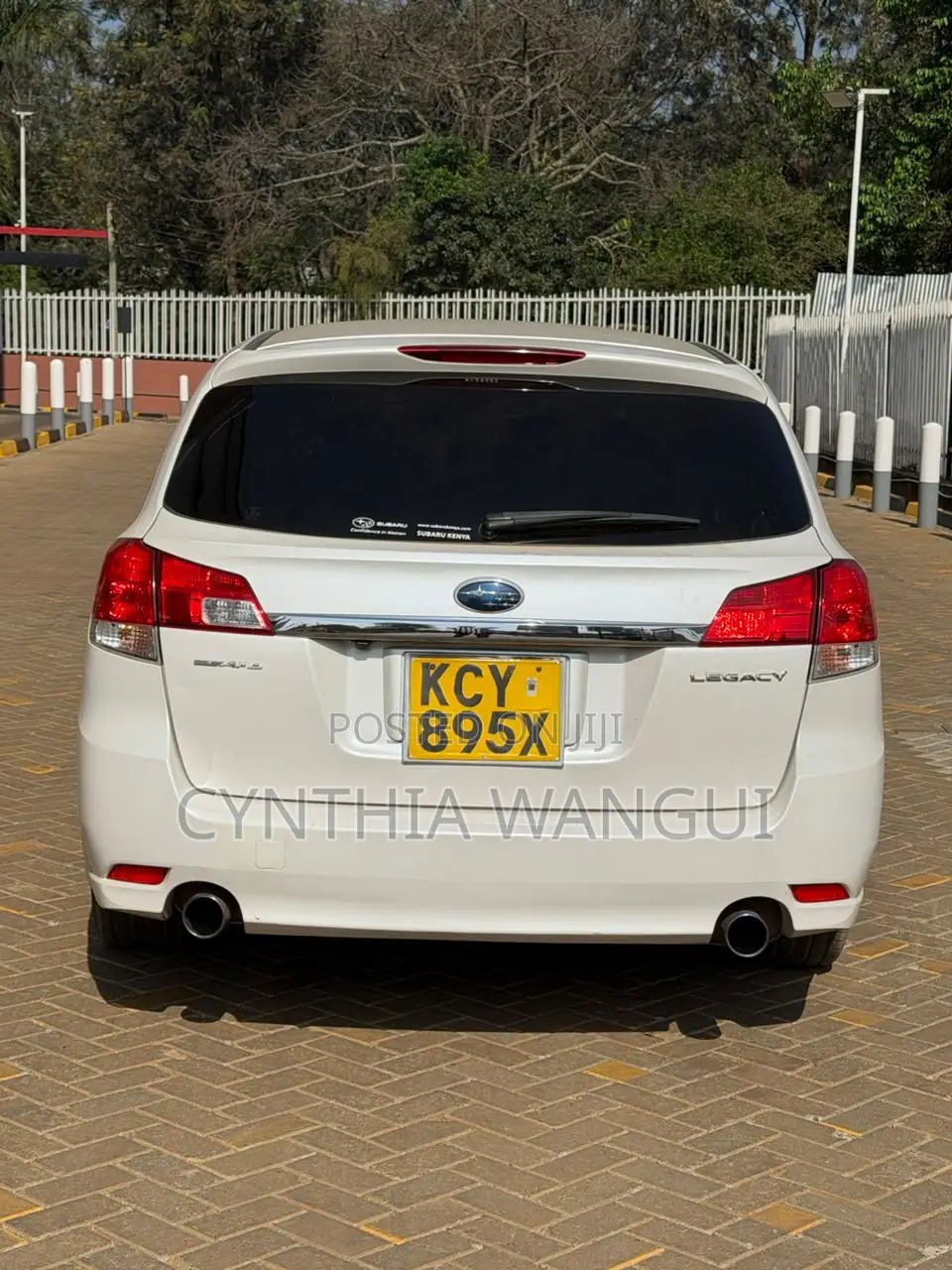 Subaru Legacy 2013 White
