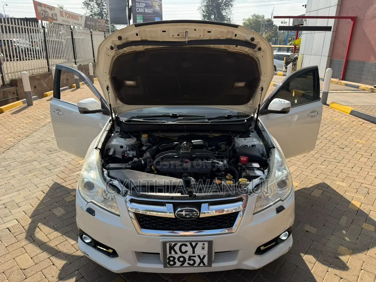 Subaru Legacy 2013 White