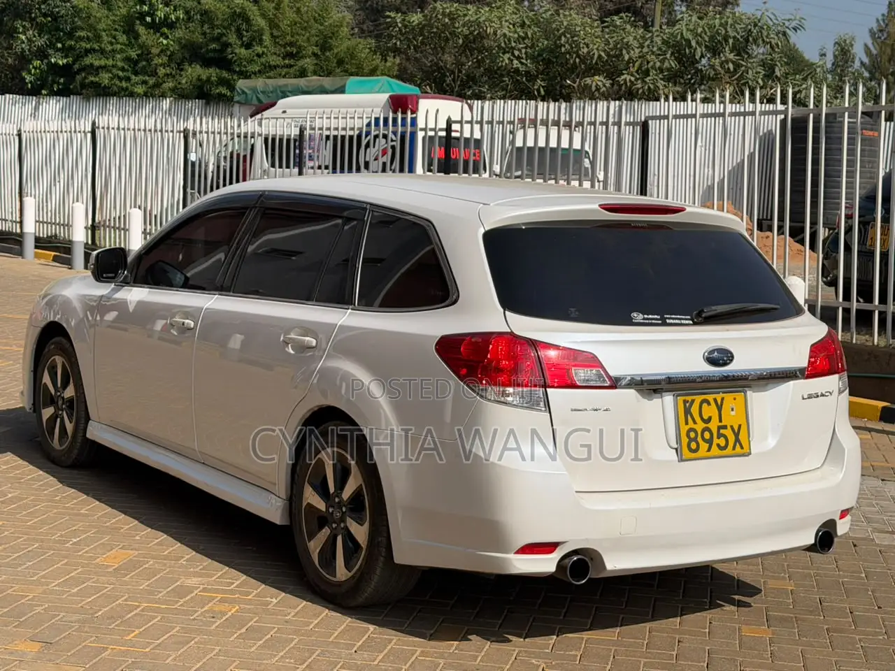 Subaru Legacy 2013 White