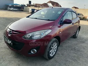 Mazda Demio 2011 Maroon