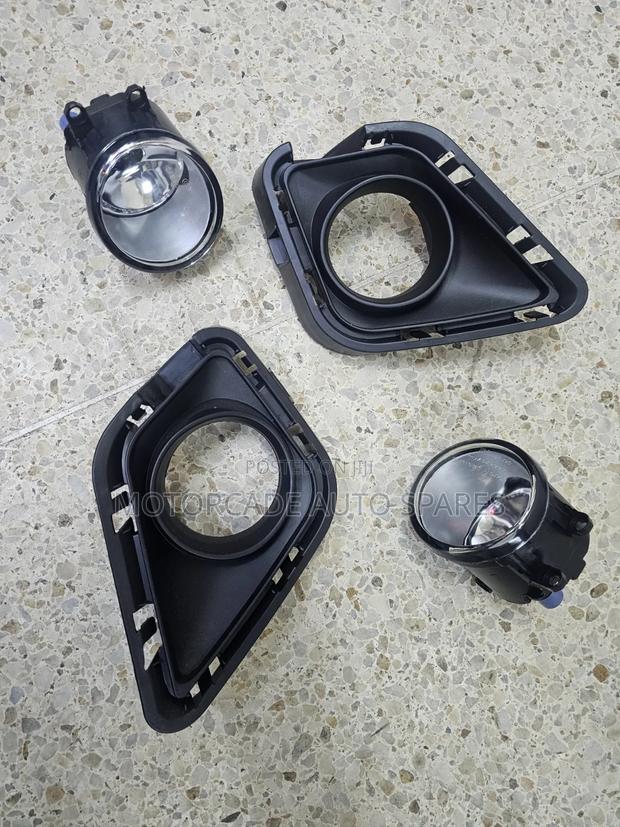 Toyota Ractis 2015 Foglights Set With Covers